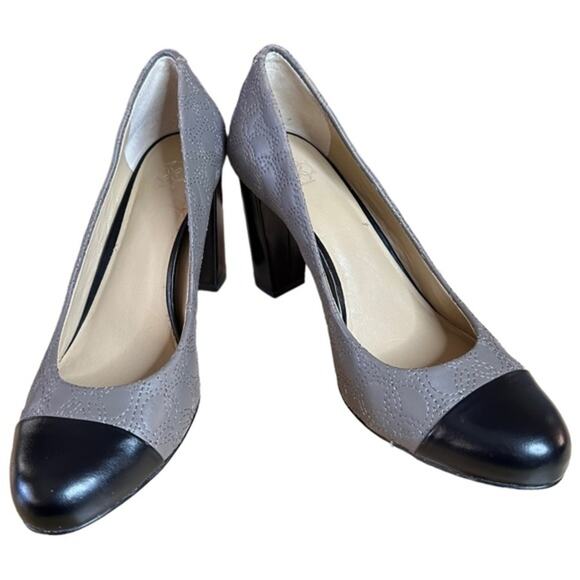 Ann Taylor gray leather quilted uppers black smooth leather cap toe size 7 - Picture 2 of 10
